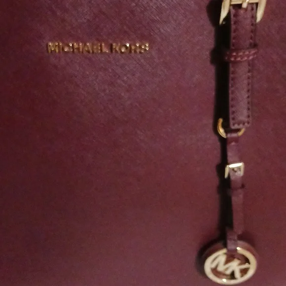 Michael Kors Bag - Picture 3 of 7